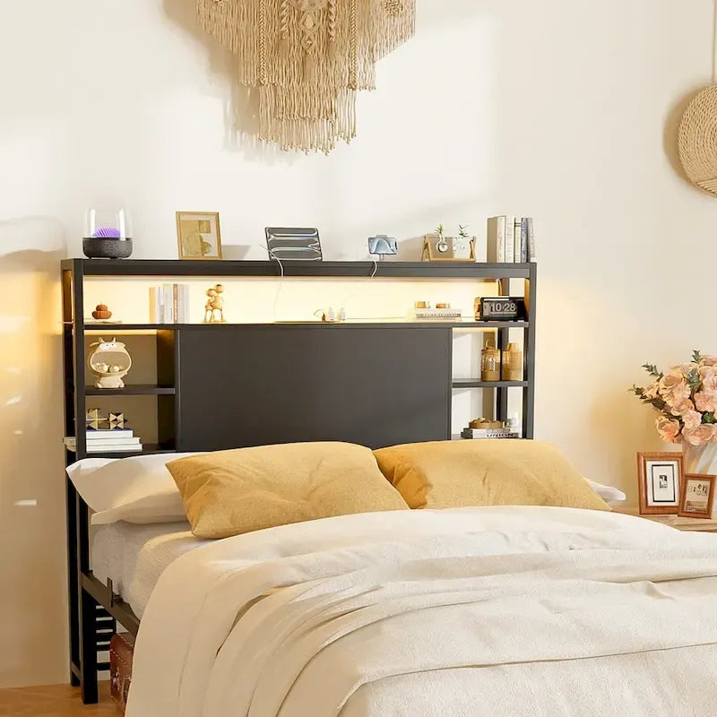 Têtes de lit avec étagères de rangement, prise électrique et éclairage LED pour cadre de lit
