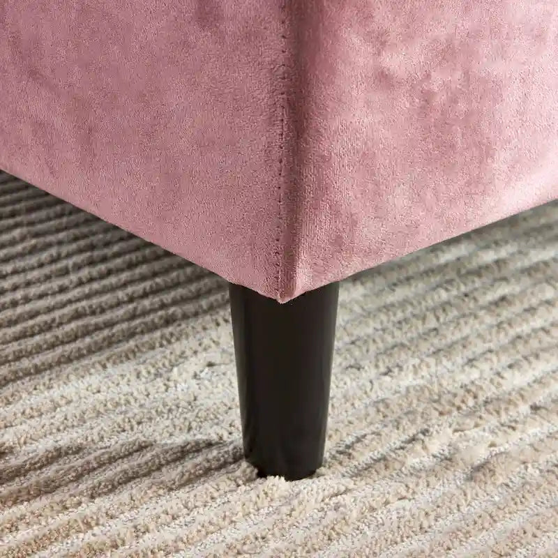Chaise longue rose en velours capitonné de 64 pouces