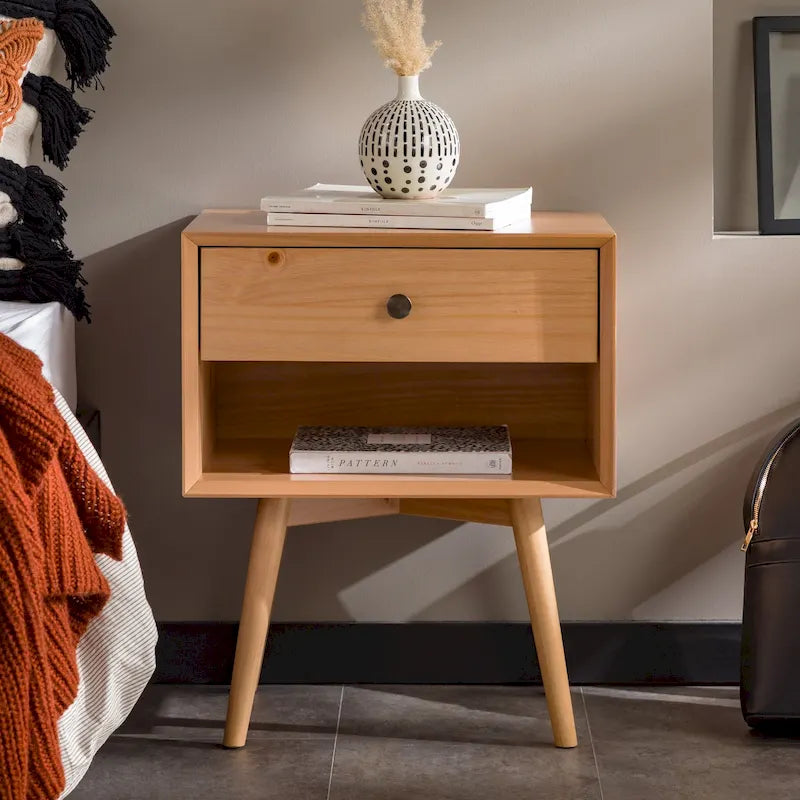 Nachttisch aus Massivholz im Mid-Century-Stil mit 1 Schublade und 1 Ablage