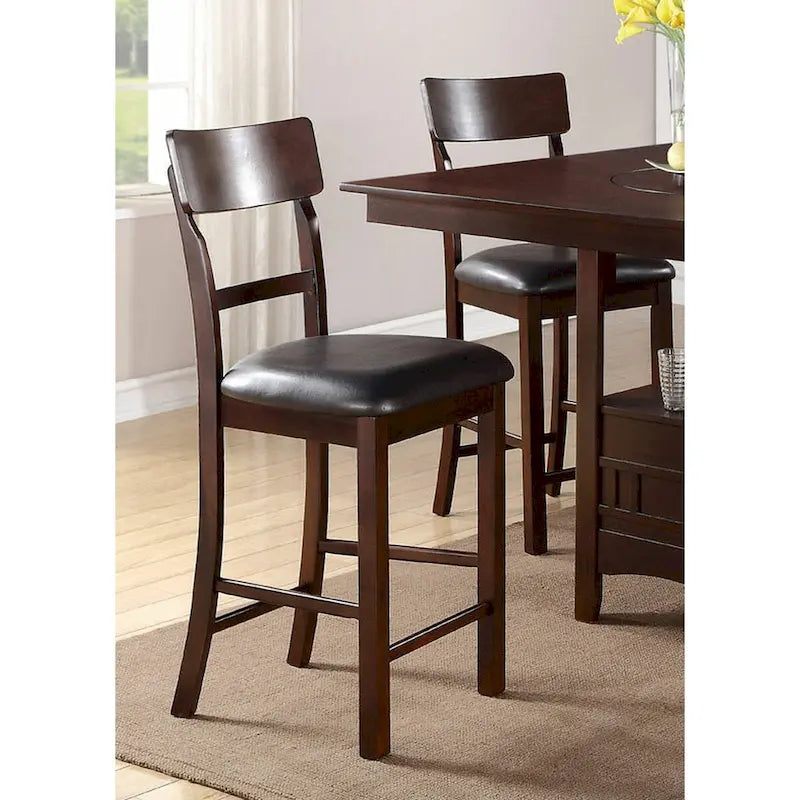 Set aus 2 Esszimmerstühlen, braune Möbel aus Massivholz, Thekenhöhe, gepolsterte Sitzflächen und einzigartige Rückenlehnen